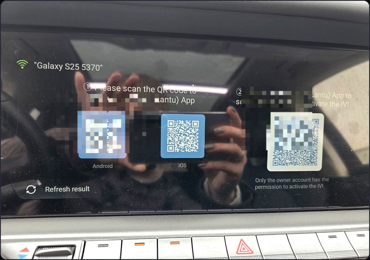 QR-код активации IVI на экране Voyah - шаг финальной авторизации аккаунта